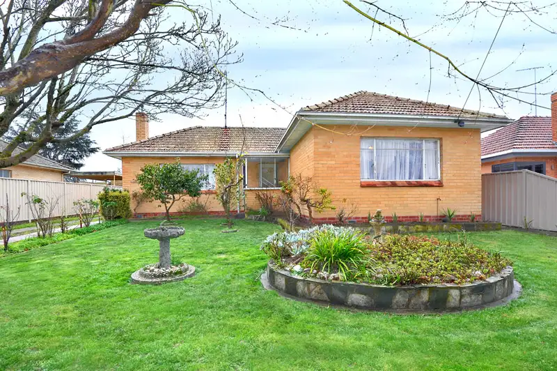 Main view of Homely house listing, 28 Muir Crescent, Newington VIC 3350