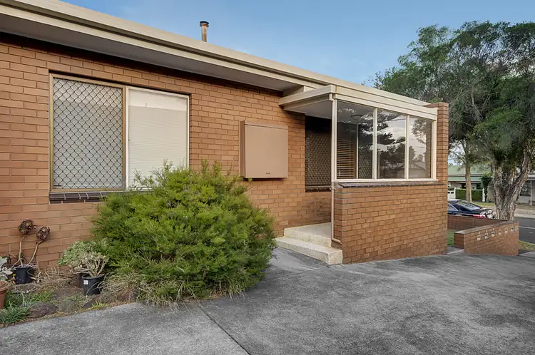 Main view of Homely unit listing, 1/103 Kilgour Street, Geelong VIC 3220