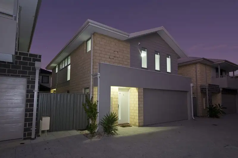 Main view of Homely townhouse listing, 2/52 Barker Street, Belmont WA 6104