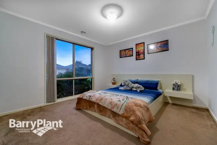 Seventh view of Homely house listing, 6 Avoca Place, Pakenham VIC 3810