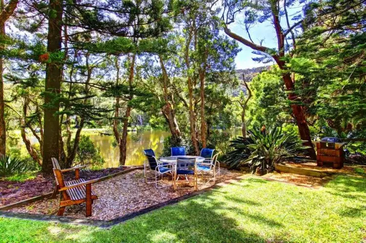 Sixth view of Homely house listing, 33 Coral Crescent, Pearl Beach NSW 2256