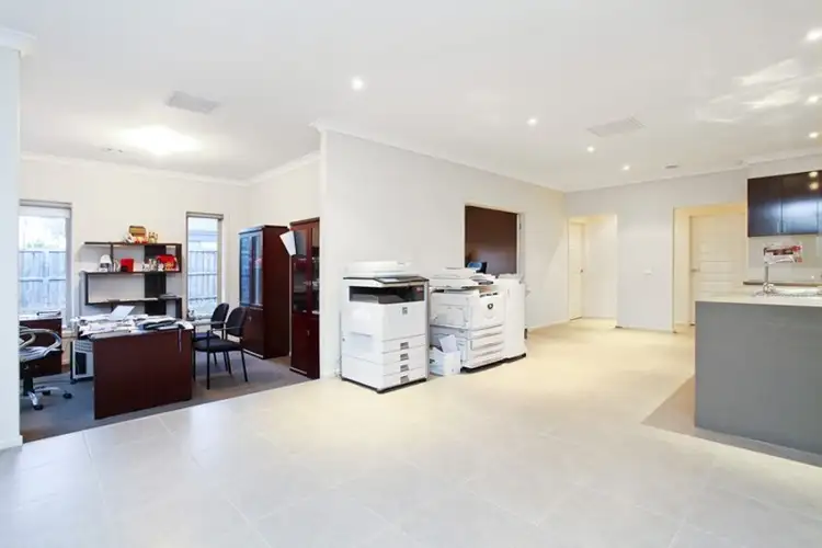 Seventh view of Homely house listing, 8 Spiteri Place, Truganina VIC 3029
