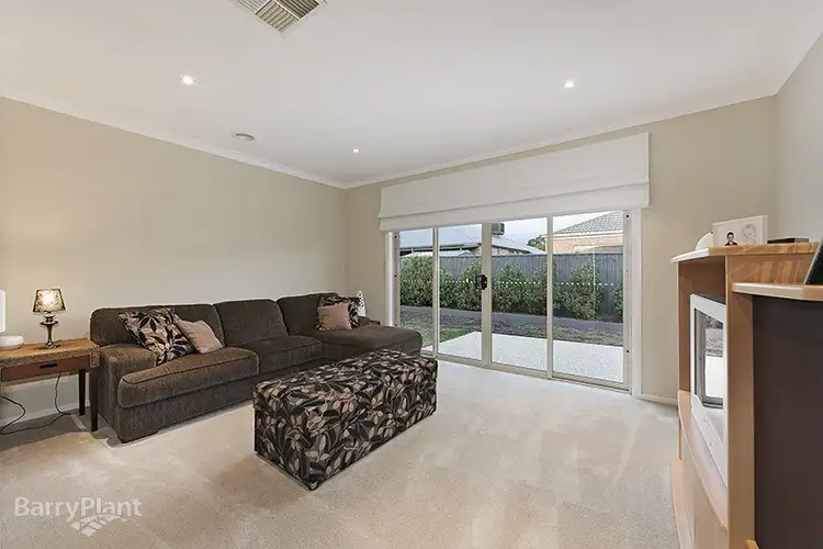 Fifth view of Homely house listing, 7 Bermerale Court, Berwick VIC 3806