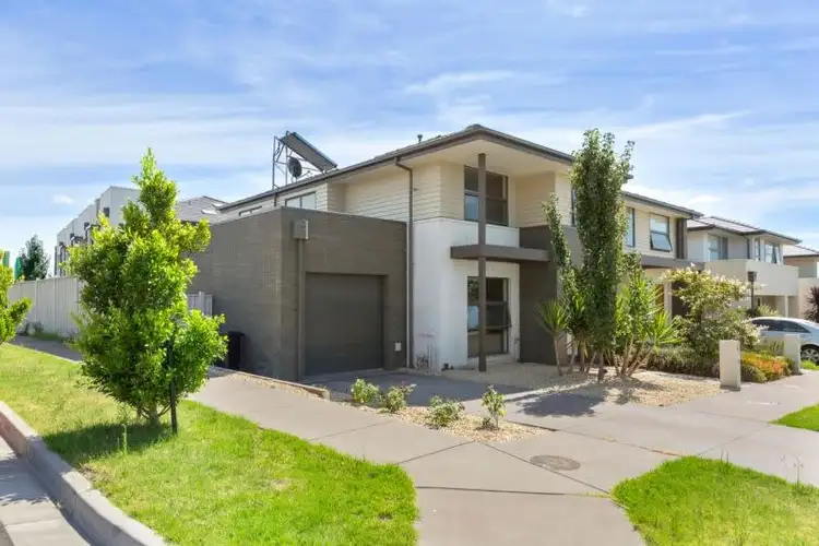 8 Bernie Smith Street, Mulgrave VIC 3170