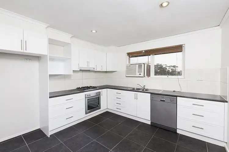 16/258 Ballarat Road, Footscray VIC 3011