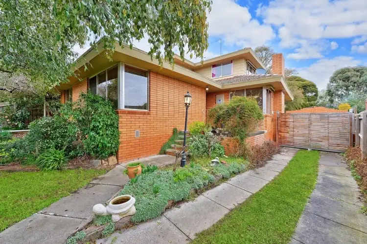 Second view of Homely house listing, 3 Jennifer Court, Whittlesea VIC 3757