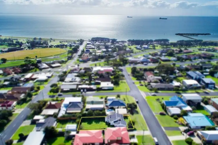 12 Park Street, Portarlington VIC 3223