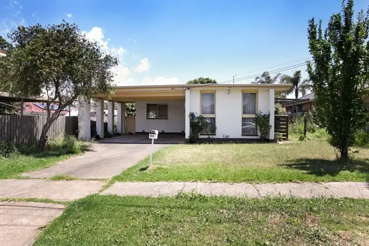 40 Hilbert Road, Airport West VIC 3042