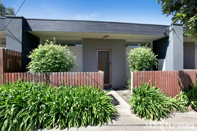 Main view of Homely unit listing, 1 Bishop Street, Kingsville VIC 3012