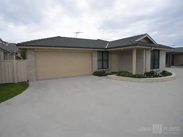 Main view of Homely villa listing, 2/11 Kennedy Close, Muswellbrook NSW 2333