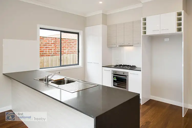 Sixth view of Homely townhouse listing, 4/6 Baker Street, Lilydale VIC 3140
