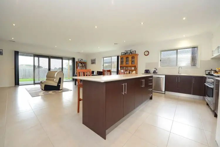 Second view of Homely house listing, 51 Malua Circuit, Sandhurst VIC 3977