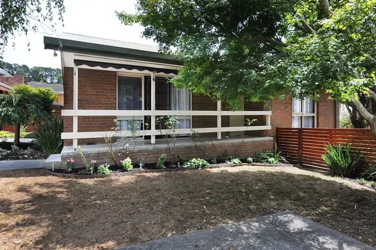 Main view of Homely unit listing, 2/37 Avalon Grove, Ringwood North VIC 3134
