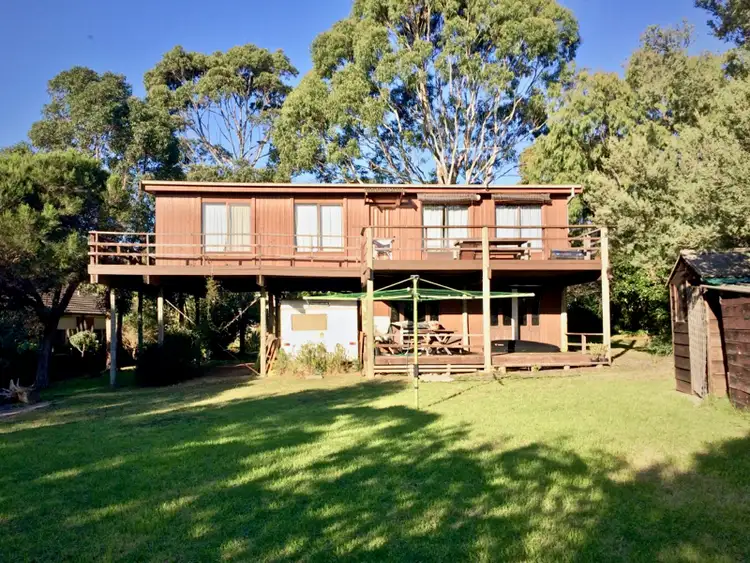 2 Heath Court, Somers VIC 3927