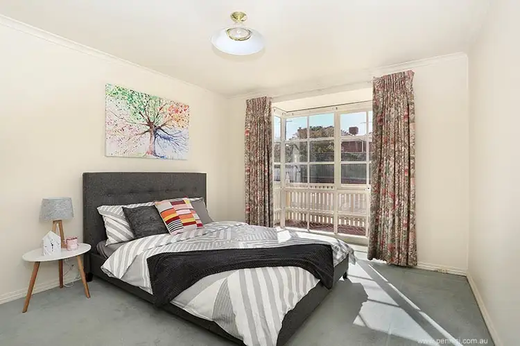 Fourth view of Homely villa listing, 33 Lind Street, Strathmore VIC 3041