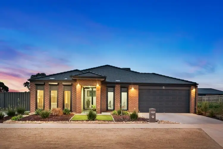 6 Phoenix Circuit, Brookfield VIC 3338