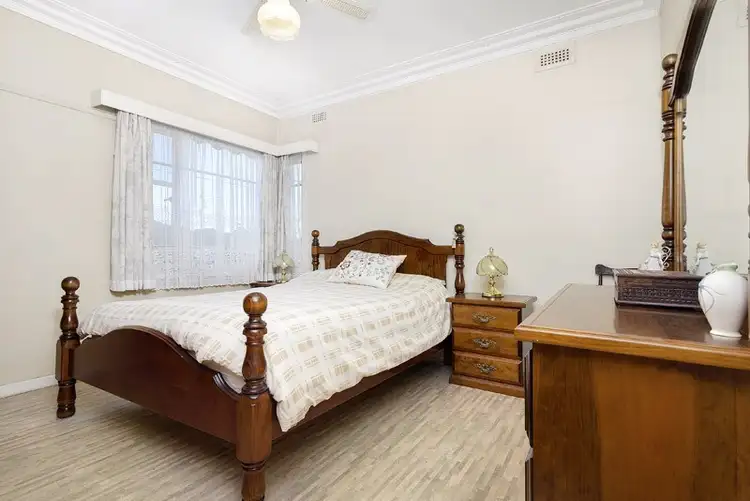Sixth view of Homely house listing, 1 Dixon Street, Pascoe Vale VIC 3044