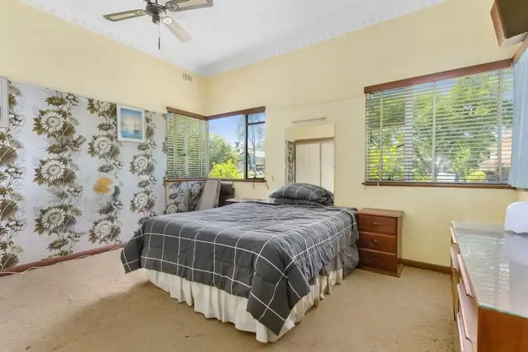 Fifth view of Homely house listing, 96 Ashburn Grove, Ashburton VIC 3147