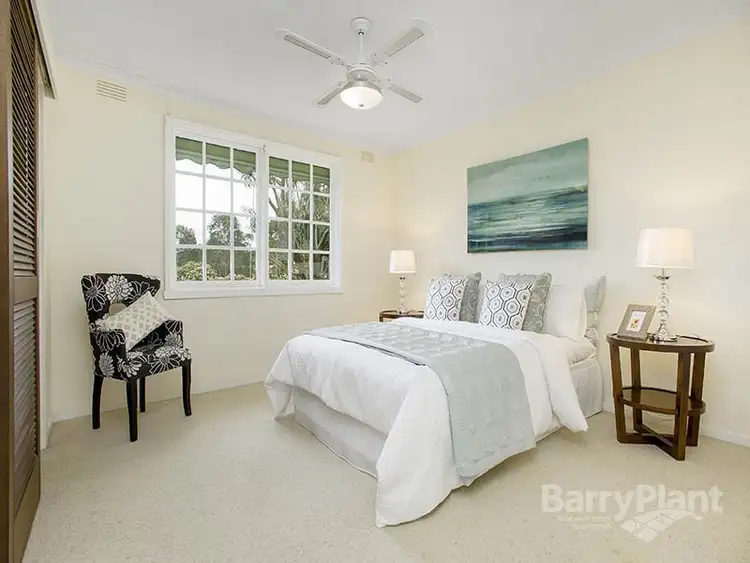 Sixth view of Homely house listing, 4 Jennifer Court, Mount Waverley VIC 3149
