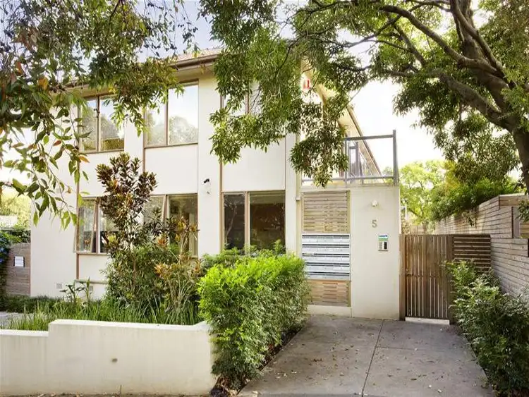 1/5 Summerlea Grove, Hawthorn VIC 3122