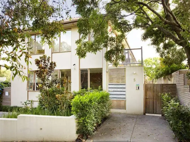 Main view of Homely apartment listing, 1/5 Summerlea Grove, Hawthorn VIC 3122