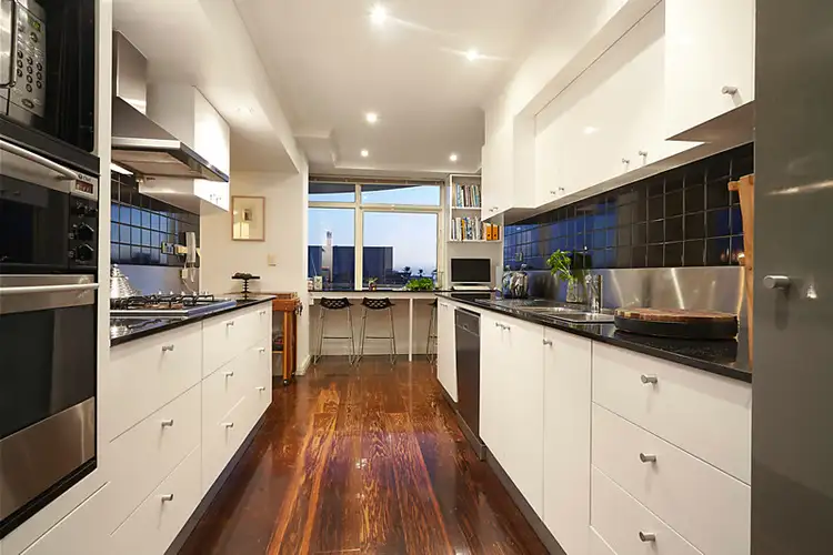 Fifth view of Homely apartment listing, 17/105 Beach Street, Port Melbourne VIC 3207
