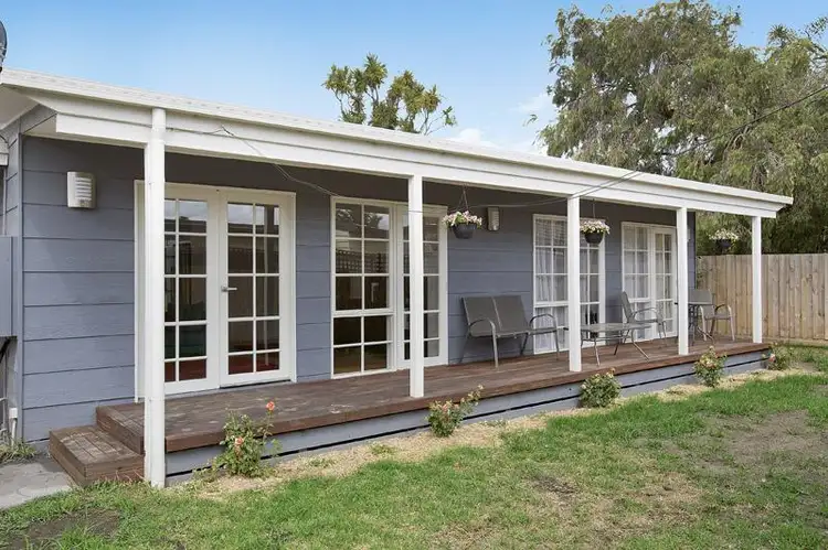 2/13 True Avenue, Carrum VIC 3197