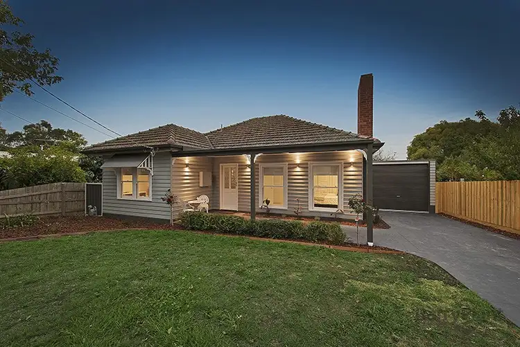 25 Crellin Crescent, Watsonia VIC 3087