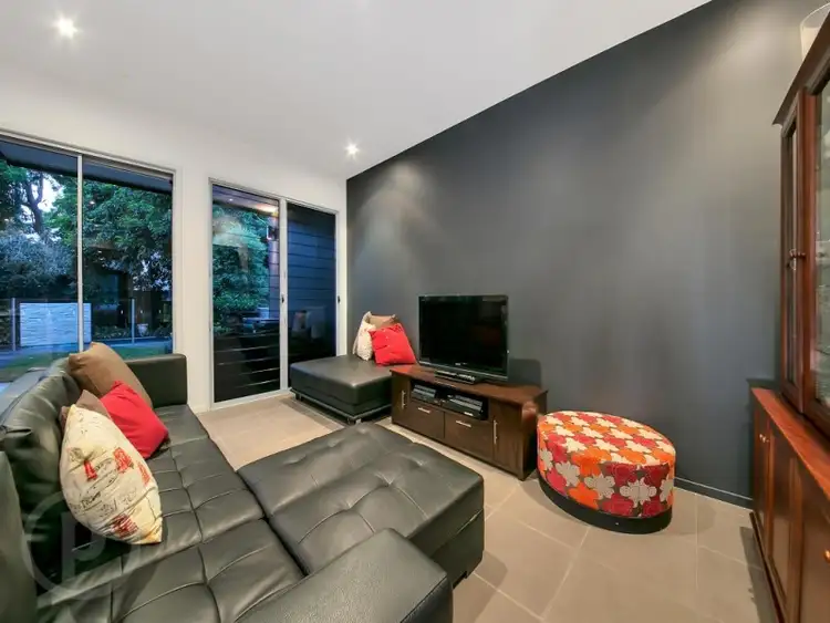 Fifth view of Homely house listing, 2 Kobada Street, Taringa QLD 4068