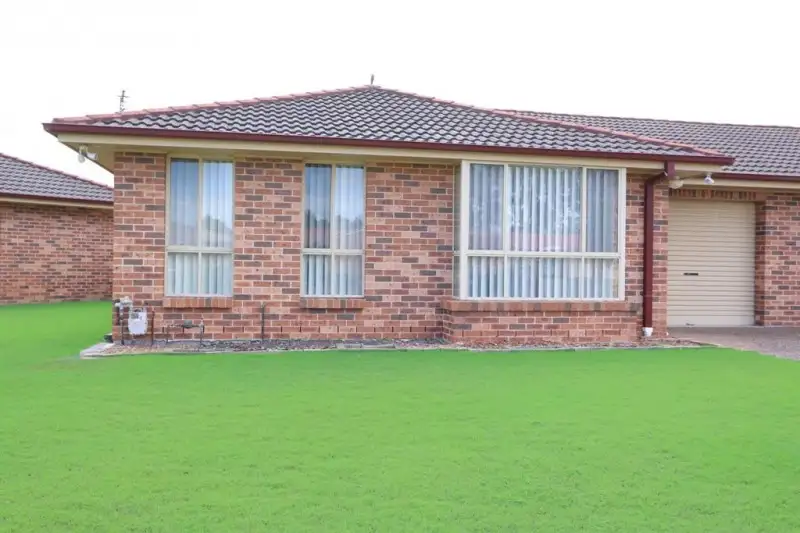 Main view of Homely unit listing, 3/3 Justine Parade, Rutherford NSW 2320