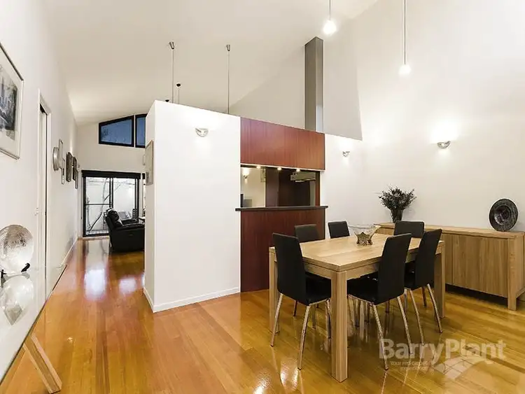 Fifth view of Homely unit listing, 1/20 Huntingtower Crescent, Mount Waverley VIC 3149