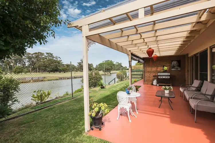 23 Higgins Close, Dingley Village VIC 3172
