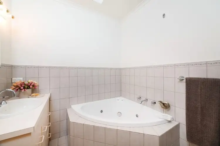 Sixth view of Homely townhouse listing, 1/28 Halley Avenue, Camberwell VIC 3124