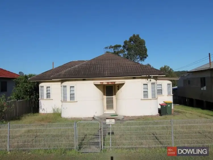 24 Walford Street, Wallsend NSW 2287