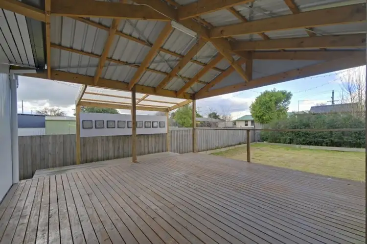 Seventh view of Homely house listing, 10 Osborne Street, Traralgon VIC 3844