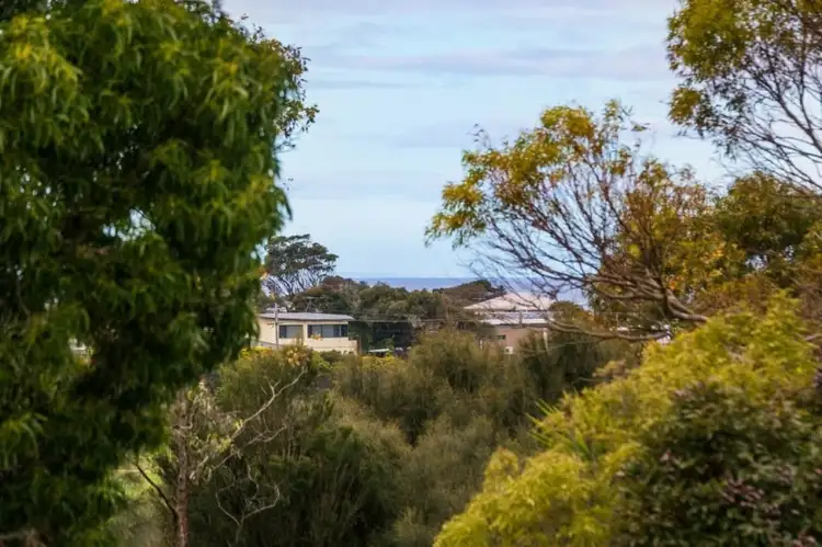 2 Springbank Circuit, Torquay VIC 3228