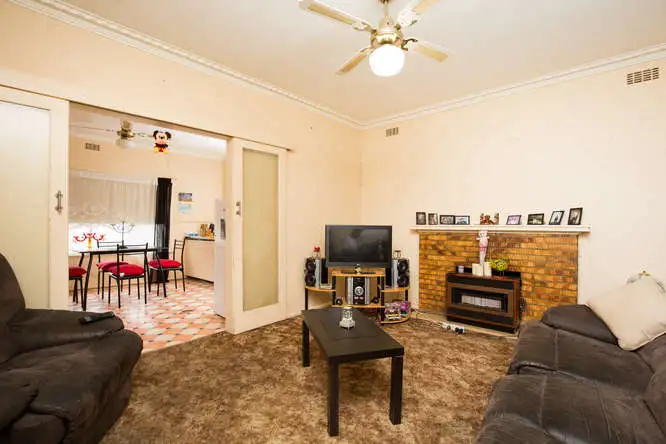 Fifth view of Homely house listing, 3 Twelfth Street, Mildura VIC 3500
