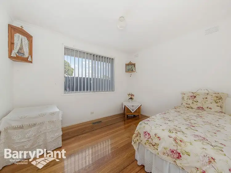 Sixth view of Homely house listing, 27 Gumtree Close, St Albans VIC 3021