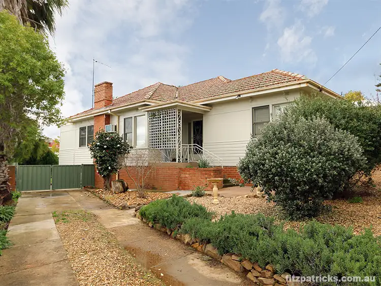 21 Fernleigh Road, Turvey Park NSW 2650