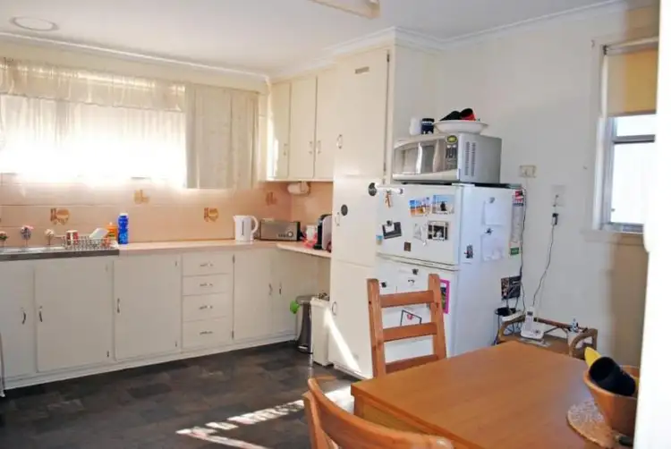 Second view of Homely house listing, 2 Mulga Court, Portland VIC 3305