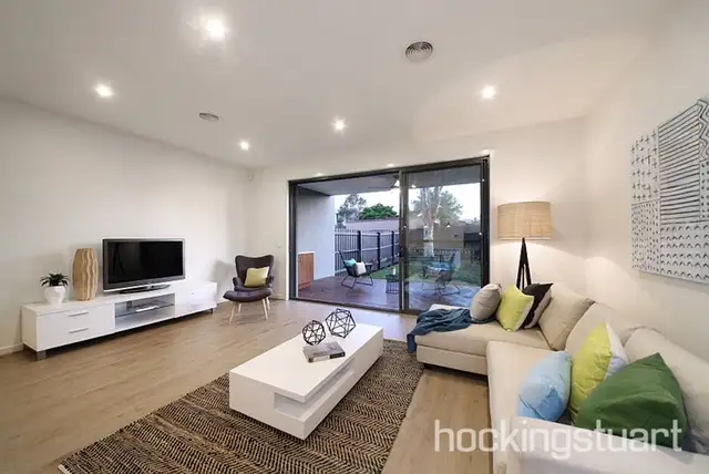 Fifth view of Homely townhouse listing, 6A Longview Avenue, Bentleigh East VIC 3165