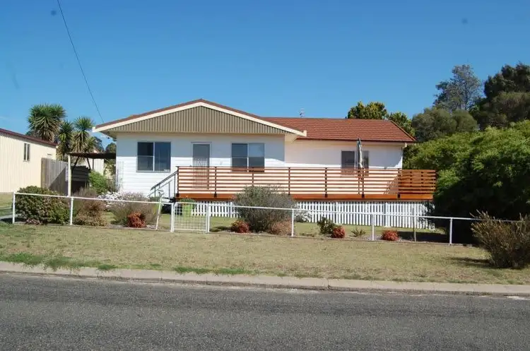 11 Redgwell Street, Warwick QLD 4370