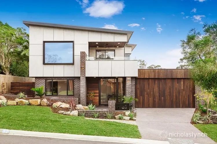 32 St James Crescent, Mount Eliza VIC 3930