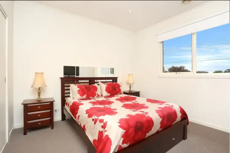Fifth view of Homely house listing, 1/31 Larlac Street, Hadfield VIC 3046