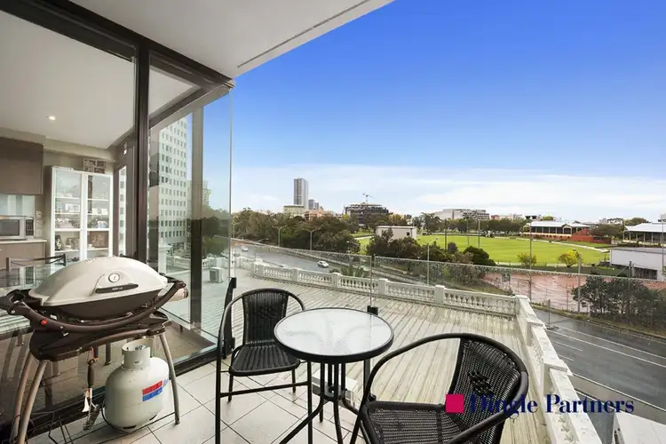 403/83 Queens Road, Melbourne VIC 3004