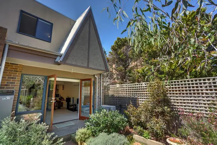 Main view of Homely townhouse listing, 2/175 Kent Street, Ascot Vale VIC 3032