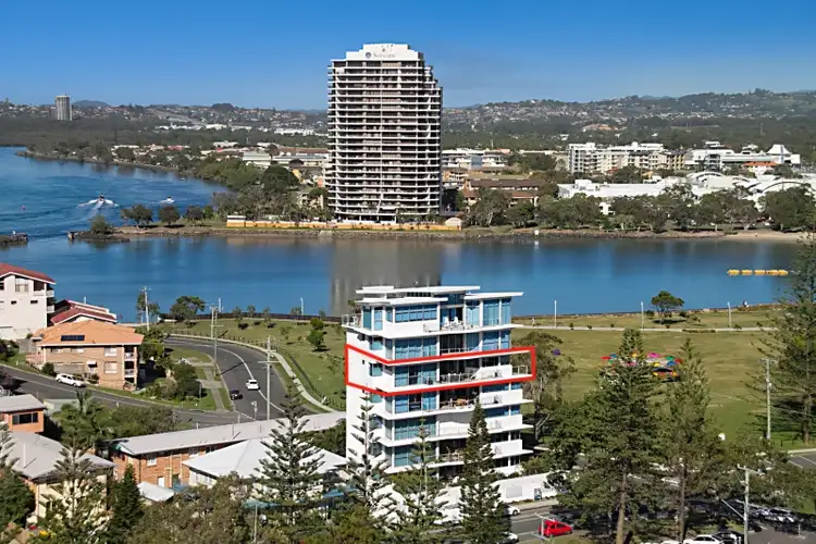 5/42 Boundary Street ''Neilson on the Park'', Tweed Heads NSW 2485