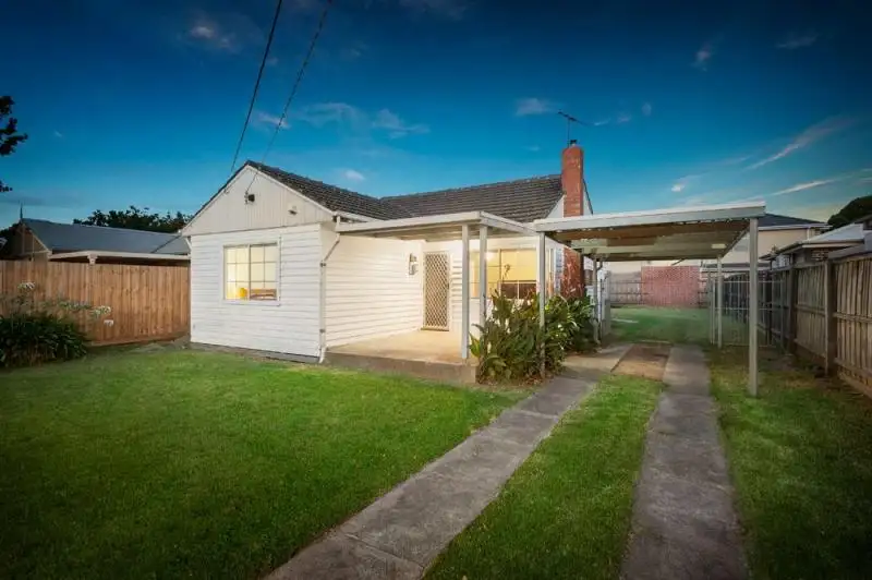 Main view of Homely house listing, 10 McFadzean Avenue, Reservoir VIC 3073