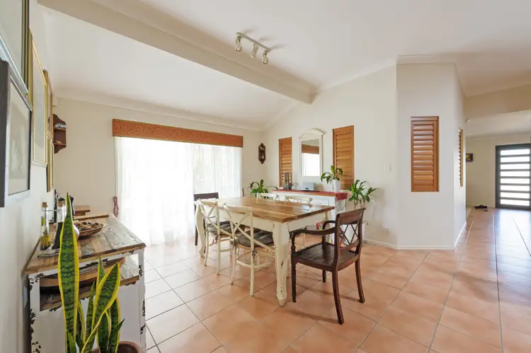 Seventh view of Homely house listing, 2 Christina Ryan Way, Arundel QLD 4214