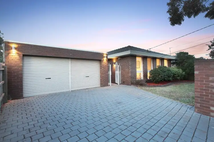 Fifth view of Homely house listing, 20 Woodstock Drive, Gladstone Park VIC 3043